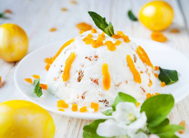 Рецепт творожной паски с желатином не требует использования специальной пасочницы