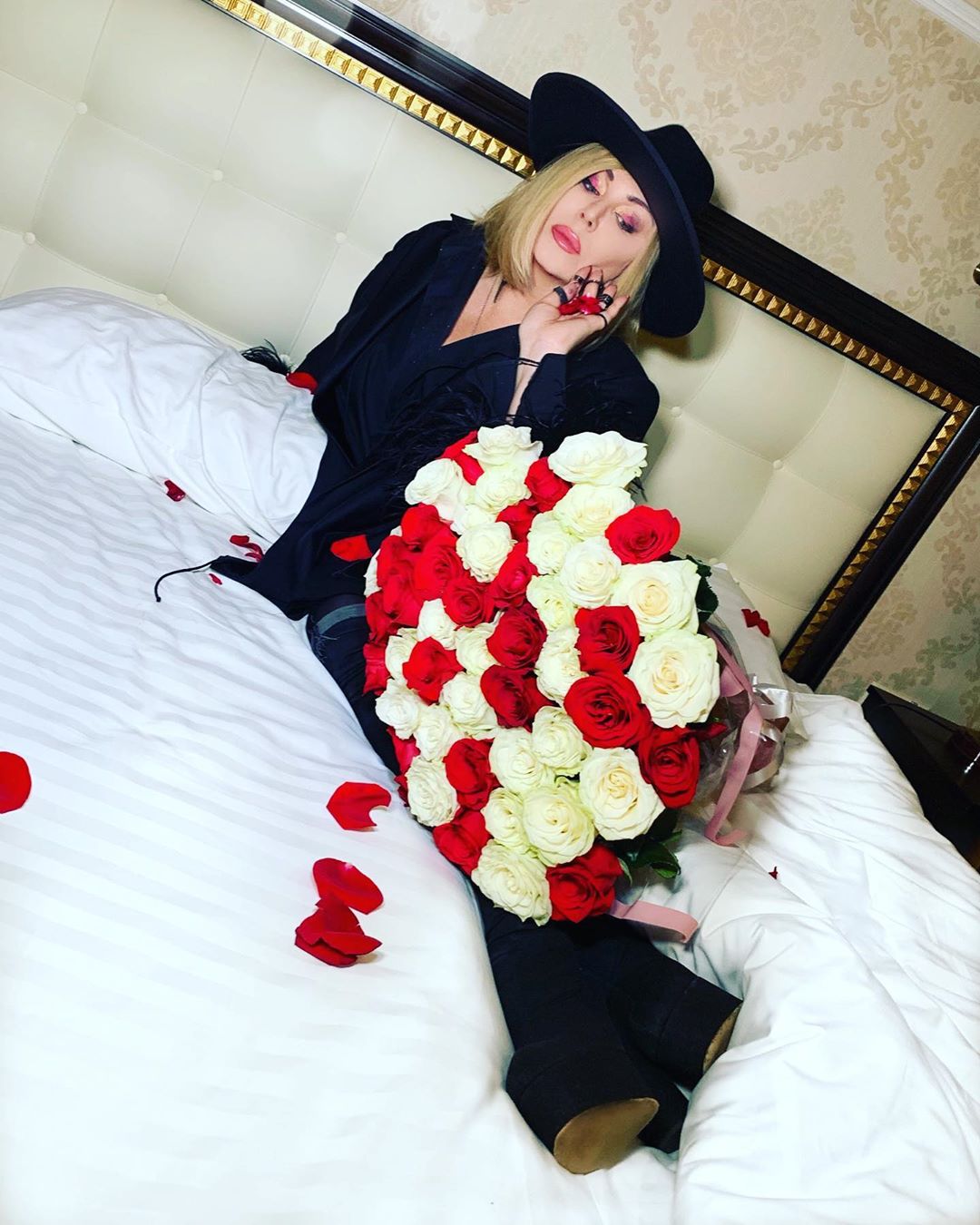 Ірина Білик, DZIDZIO і Сергій Бабкін поділилися спогадами про День святого Валентина