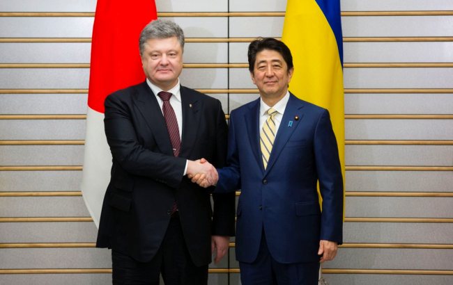Новости Украины за 6 апреля: референдум по ассоциации и визит Порошенко в Японию