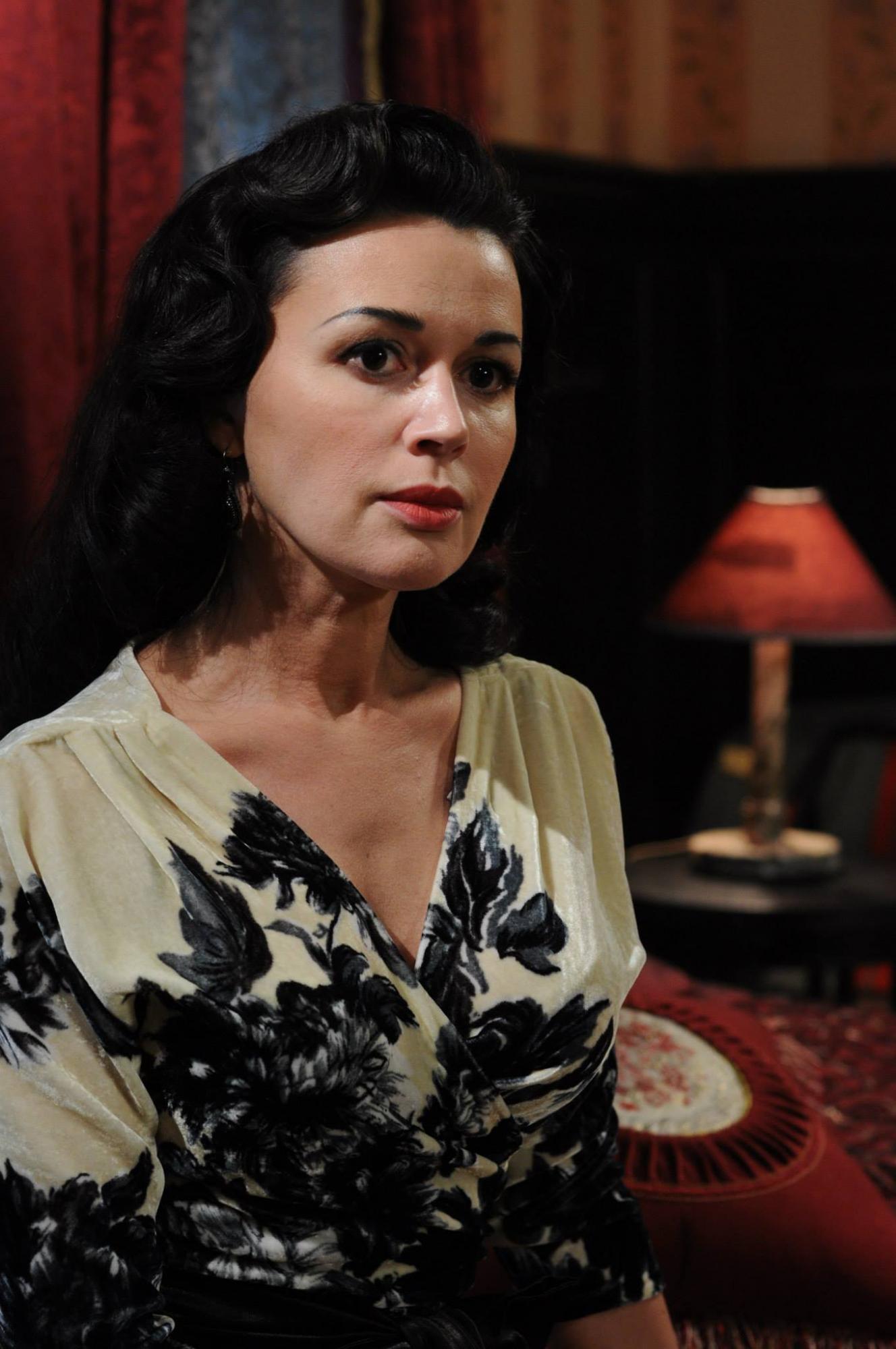 Заворотнюк стала на ноги: появилась сенсационная новость о состоянии актрисы