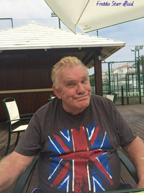 Был самым смешным: умер знаменитый британский комик