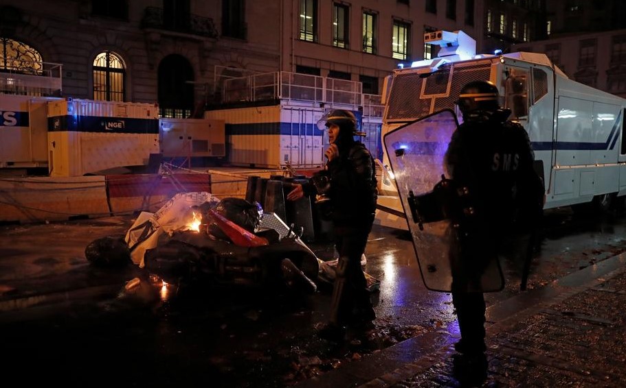 Протесты в Париже: количество пострадавших увеличилось до 60 человек