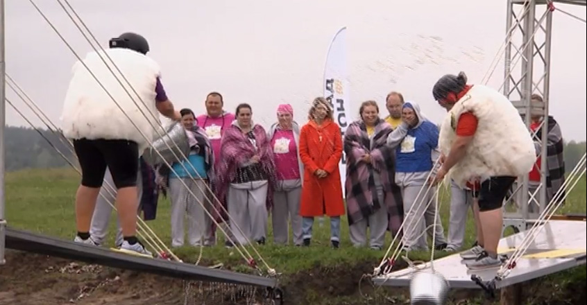 Зважені та щасливі 9 сезон: жіночі бої в багнюці