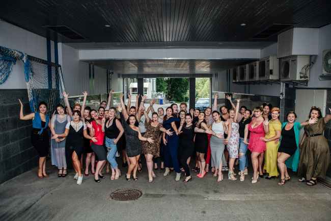 Модель XL: 2 сезон 3 випуск дивитися онлайн