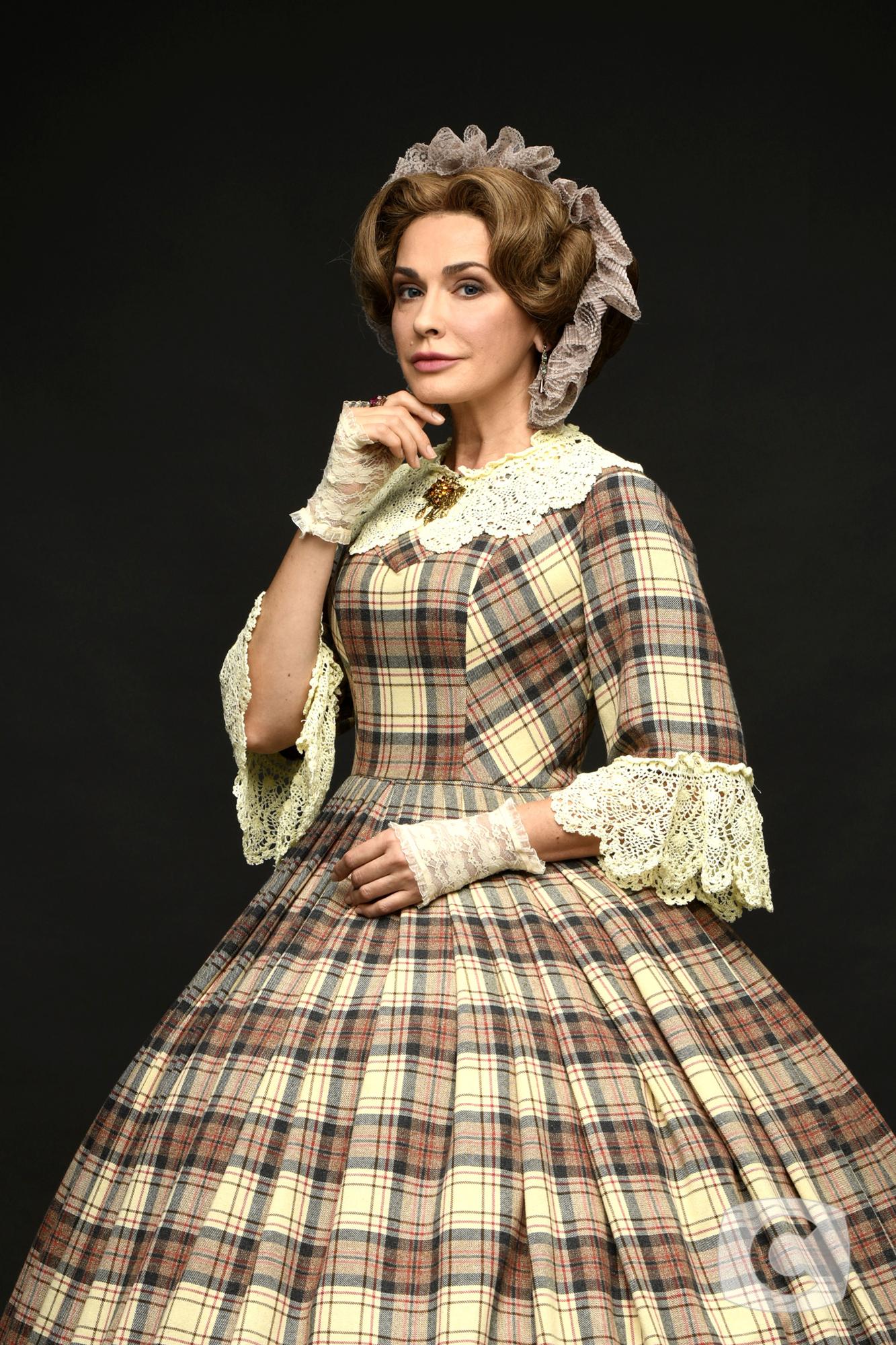 "Я мечтала о такой роли": Ольга Сумская о съемках в драме "Крепостная"