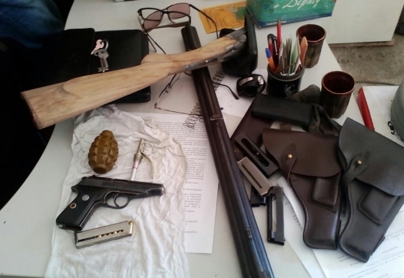 В Тернополе СБУ задержала двух торговцев нелегальным оружием