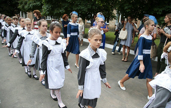 Владимир Зеленский отменил школьную форму: все детали