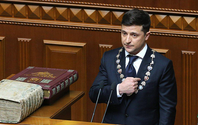 Зеленский до и после выборов: как менялся президент (фото)