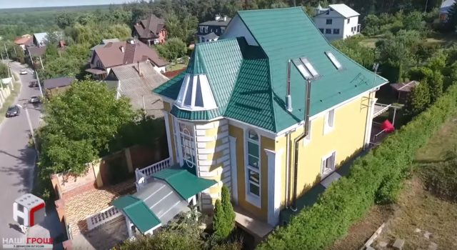 Заступник Матіоса не задекларував витрати на оренду будинку під Києвом, - розслідування