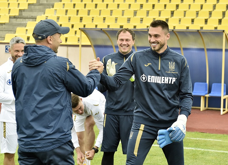 Георгий Бущан (справа, фото uaf.ua)