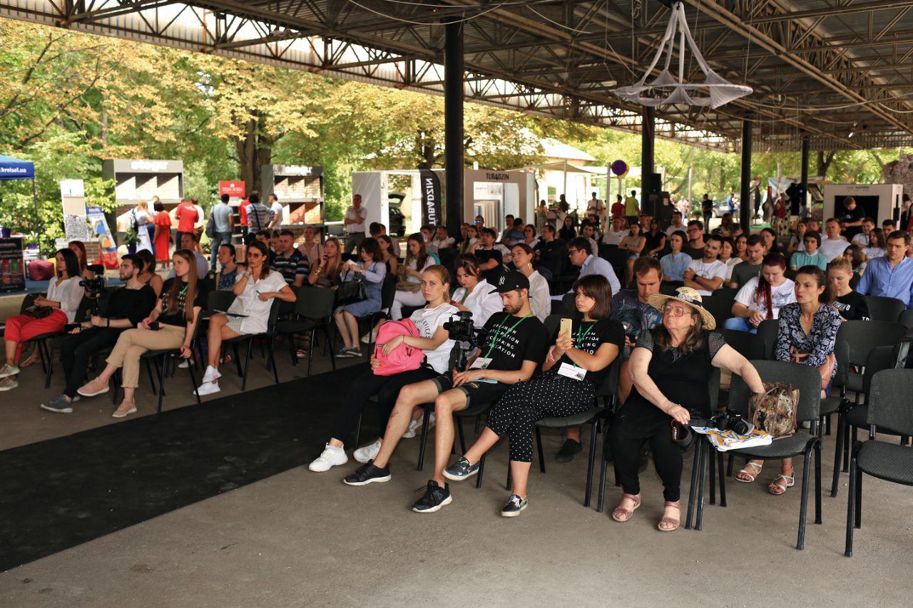 Вперше в Україні: одесити з «Пространства» презентували чотиригранну модель організації простору