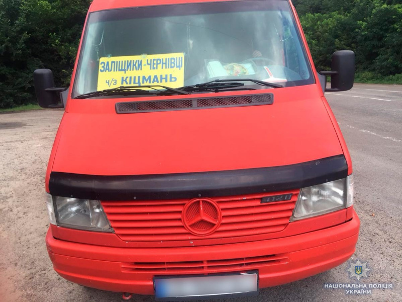 На Буковине водитель под действием психотропов перевозил пассажиров