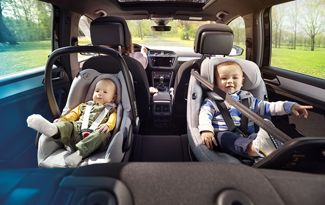 Во Львове в такси не пустили ребенка без автокресла