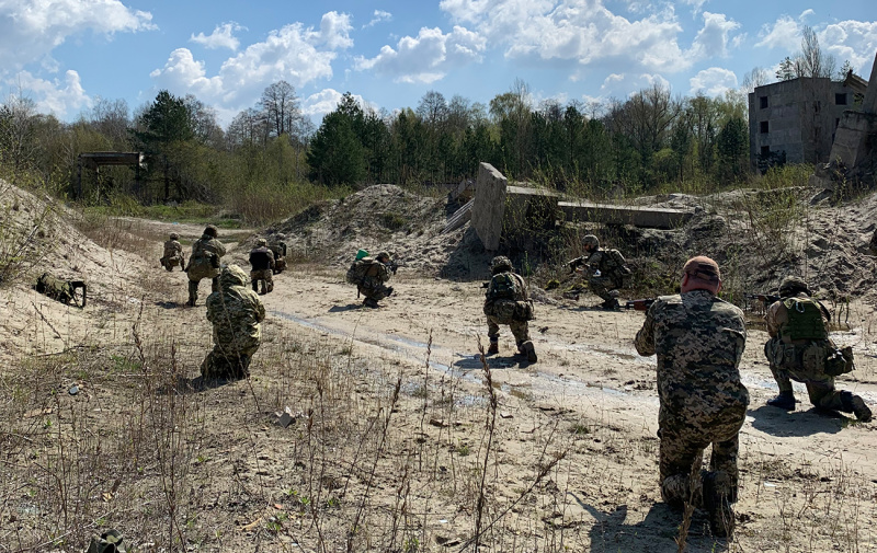 Последний рубеж. Кто и как готовится защищать Киев "от российских танков"