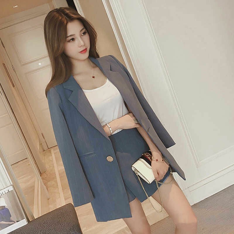 Стилист раскрыла топ-7 модных способов сделать ноги визуально длиннее