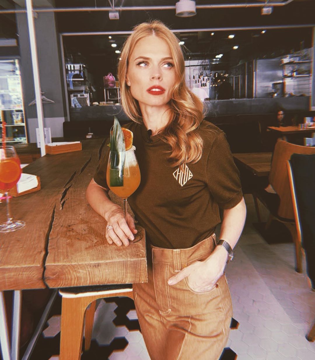 Никаких селфи и смайликов: Ольга Фреймут раскрыла правила делового этикета в сети