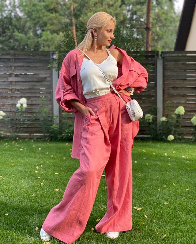 Королева! Лілія Ребрик навчила ефектно носити костюми oversize