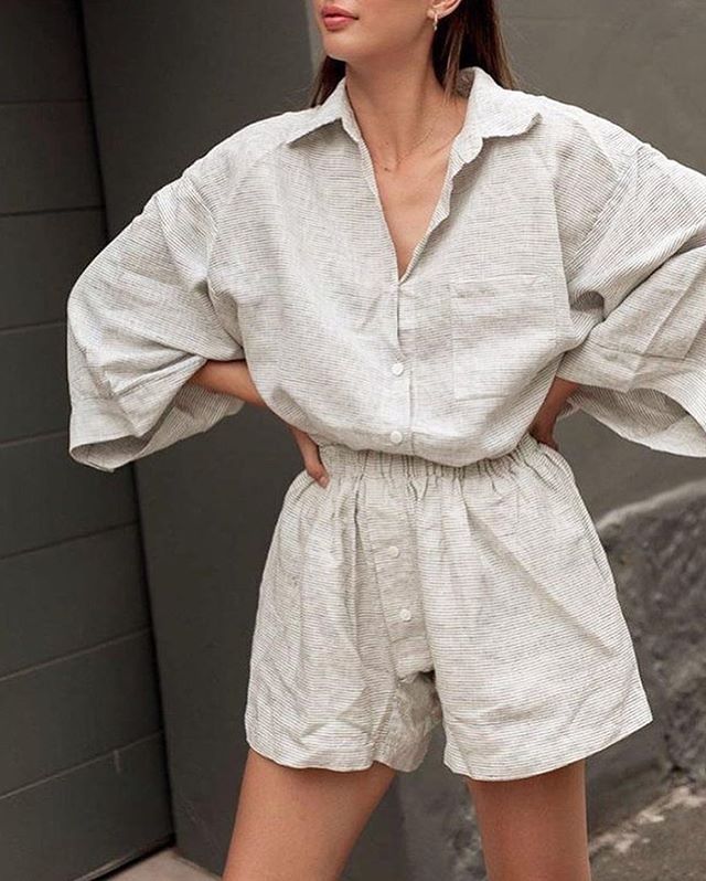 Стильный образ для пляжа: стилист предложила трендовые варианты