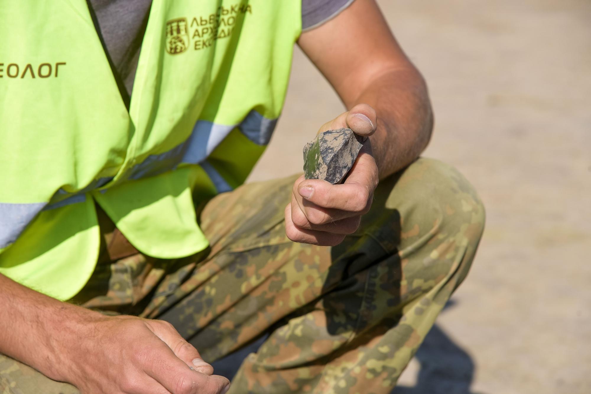 Под Львовом нашли поселение древнейшей культуры: артефактам больше 7 тысяч лет