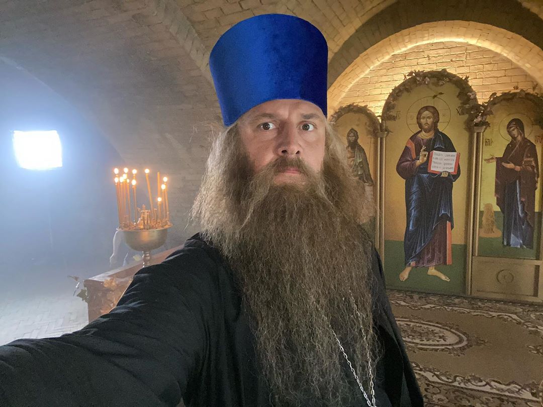 Потап подався у священики: отець, благослови!