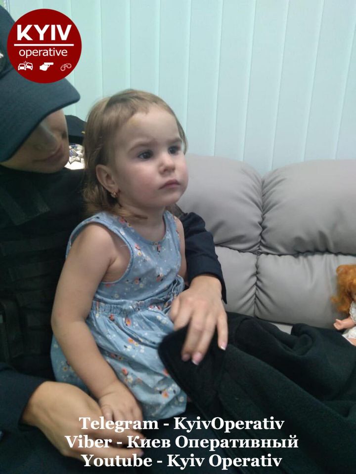 В Киеве потерялся двухлетний малыш: разыскивают родителей