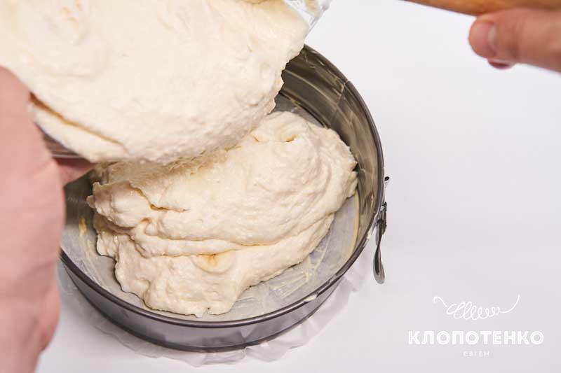 Клопотенко дав рецепт ніжнющої сирної запіканки з бананом: вона зведе вас з розуму!