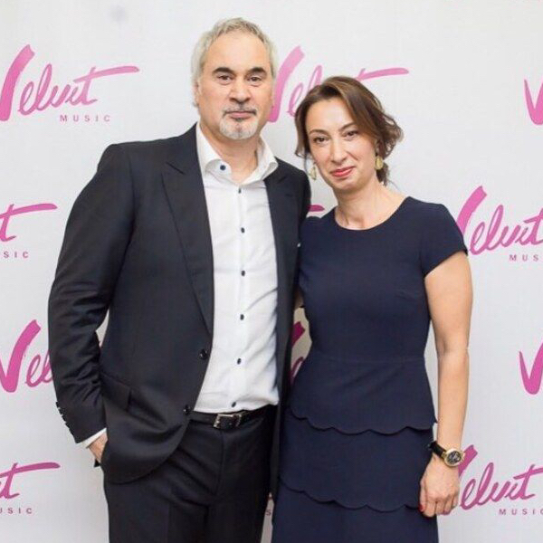 Семья Меладзе снова вляпалась в скандал: сестра Валерия и Константина оказалась "содержанкой"