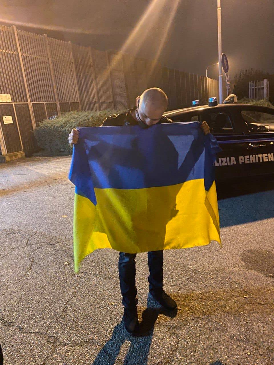 Маркив летит в Киев: появились яркие фото