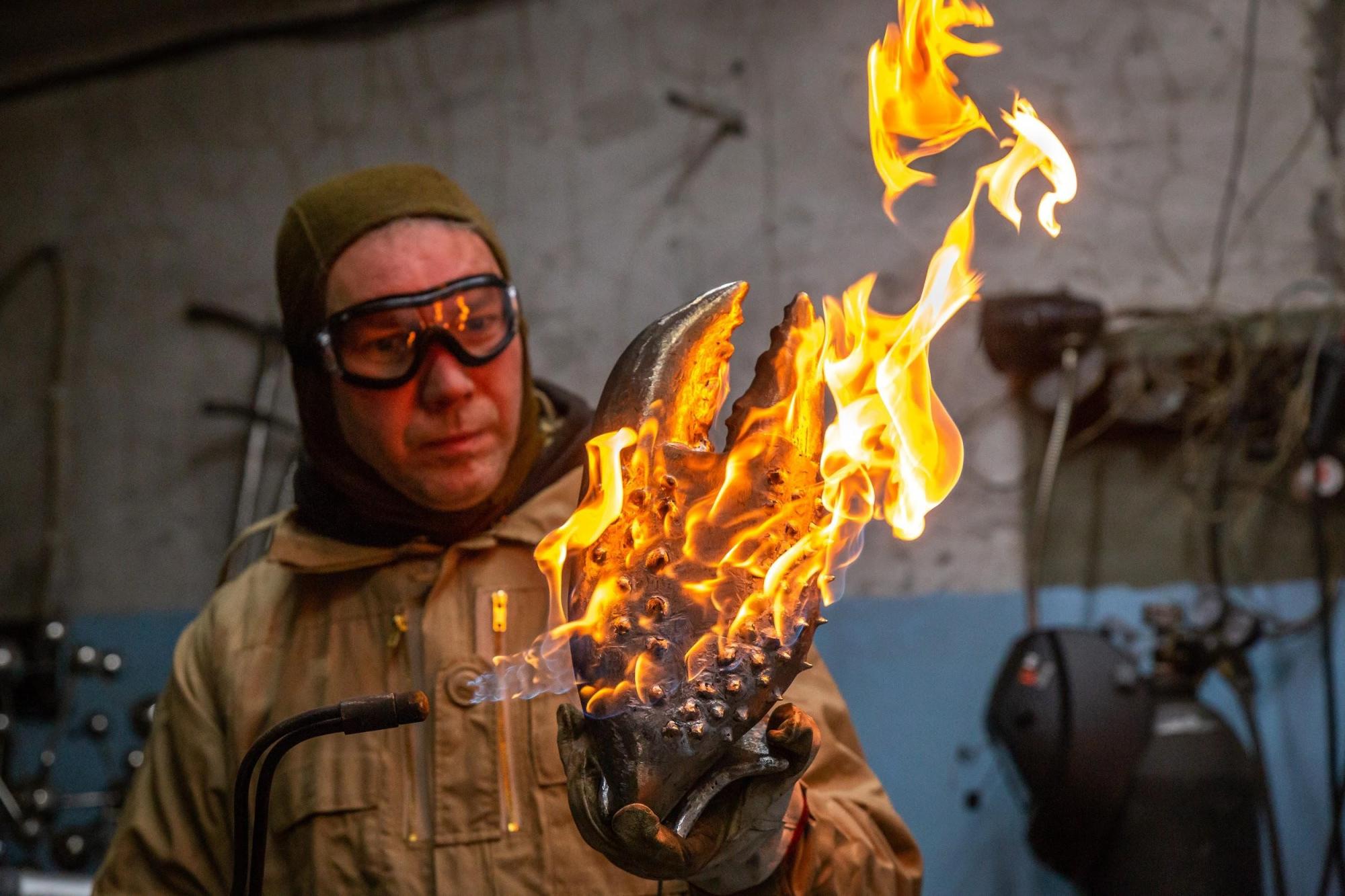 Не поспішайте позбутися металобрухту. Ось, що можна зробити!