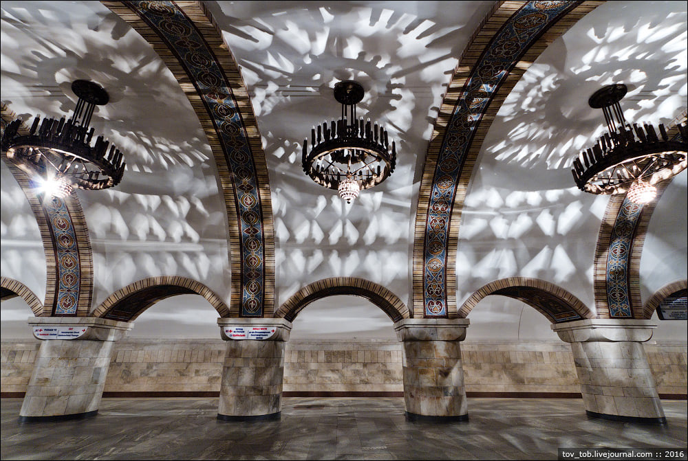 Метро Киева приготовило пассажирам яркий сюрприз: продлится всего минуту