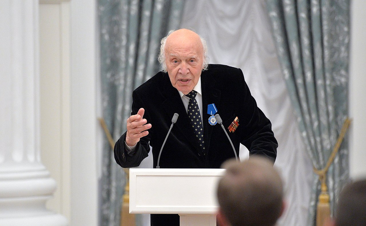 Помер диктор Балашов, який повідомив про політ Гагаріна в космос: як звучав його голос (відео)