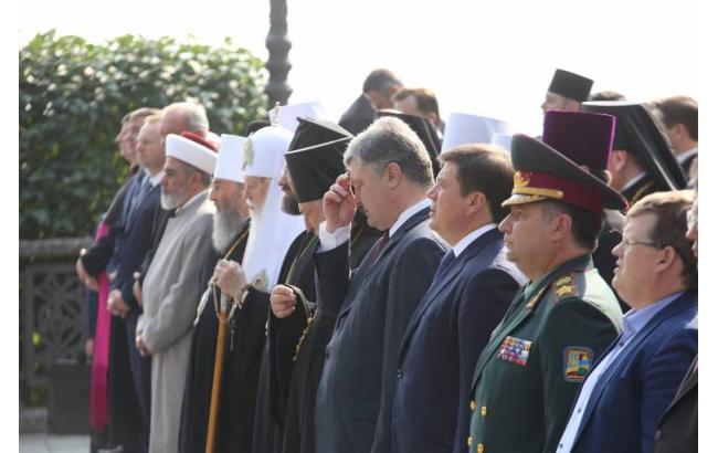 молебень на Володимирській гірці