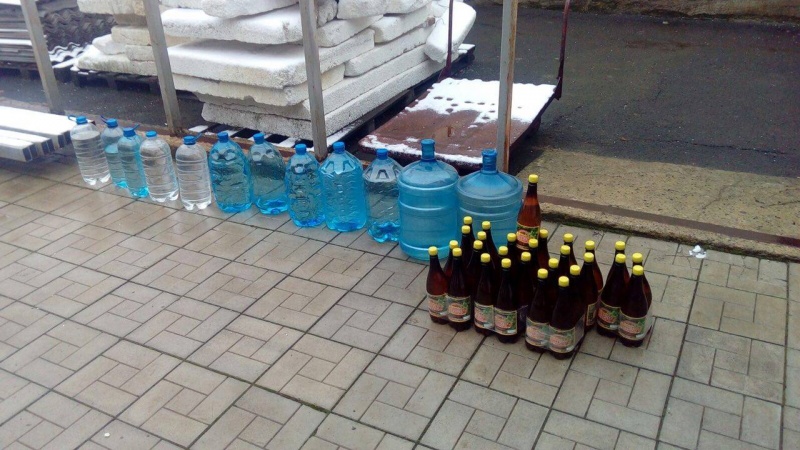 Под Мариуполем обнаружили цех по изготовлению контрафактного алкоголя