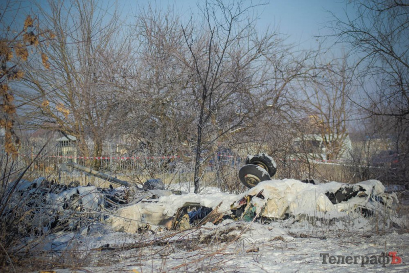 Крушение вертолета в Кременчуге: опубликованы фото