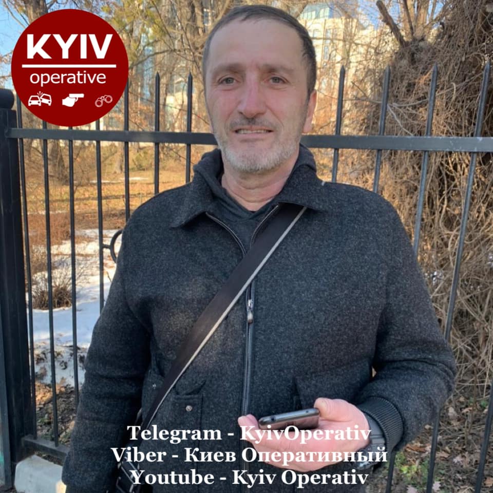 У Києві затримали банду іноземців, які обкрадали людей за схемою "підсід" (фото)