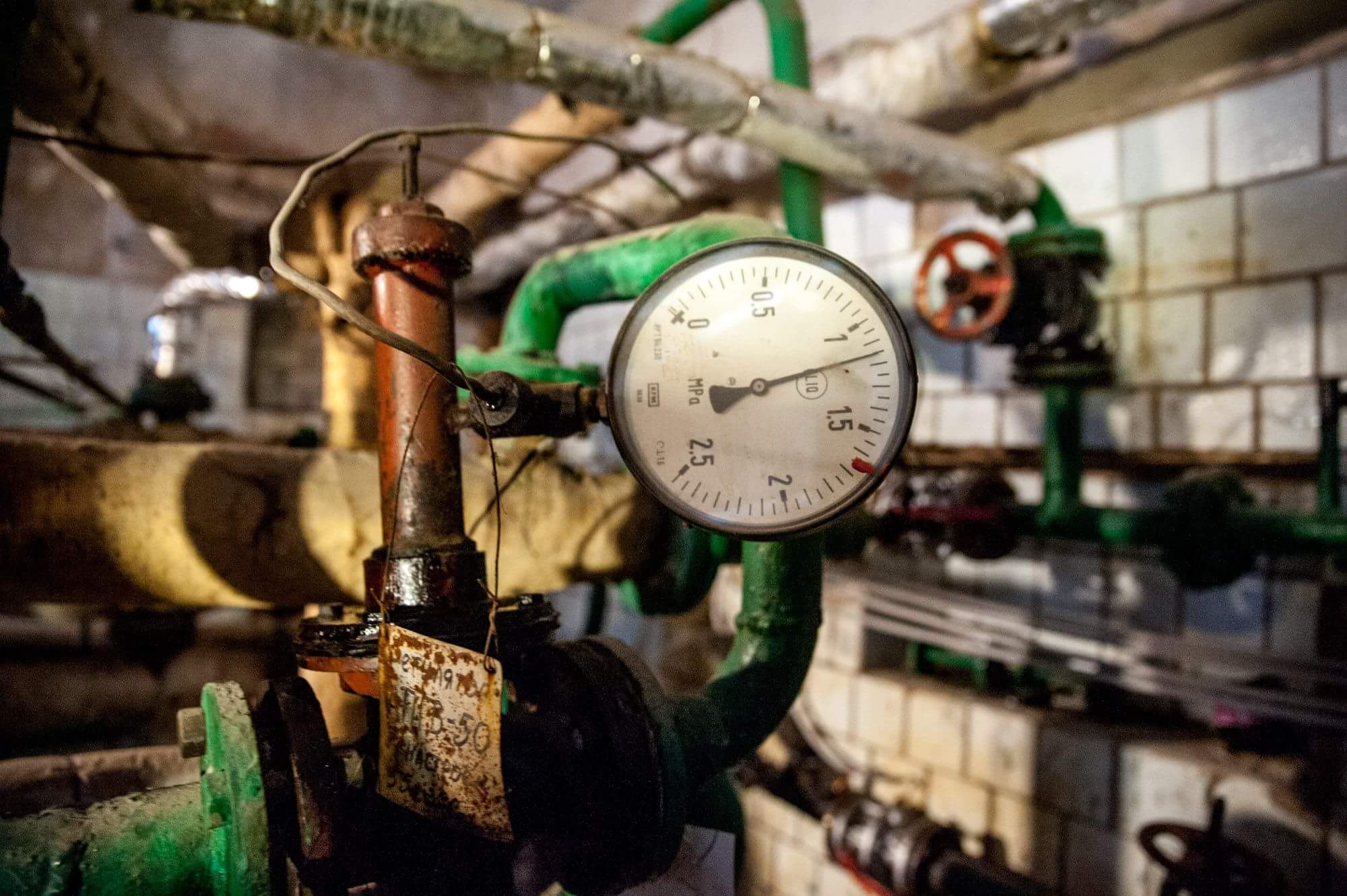 Зам Кличко проинспектировал квартиры киевлян, которые жаловались на низкую температуру