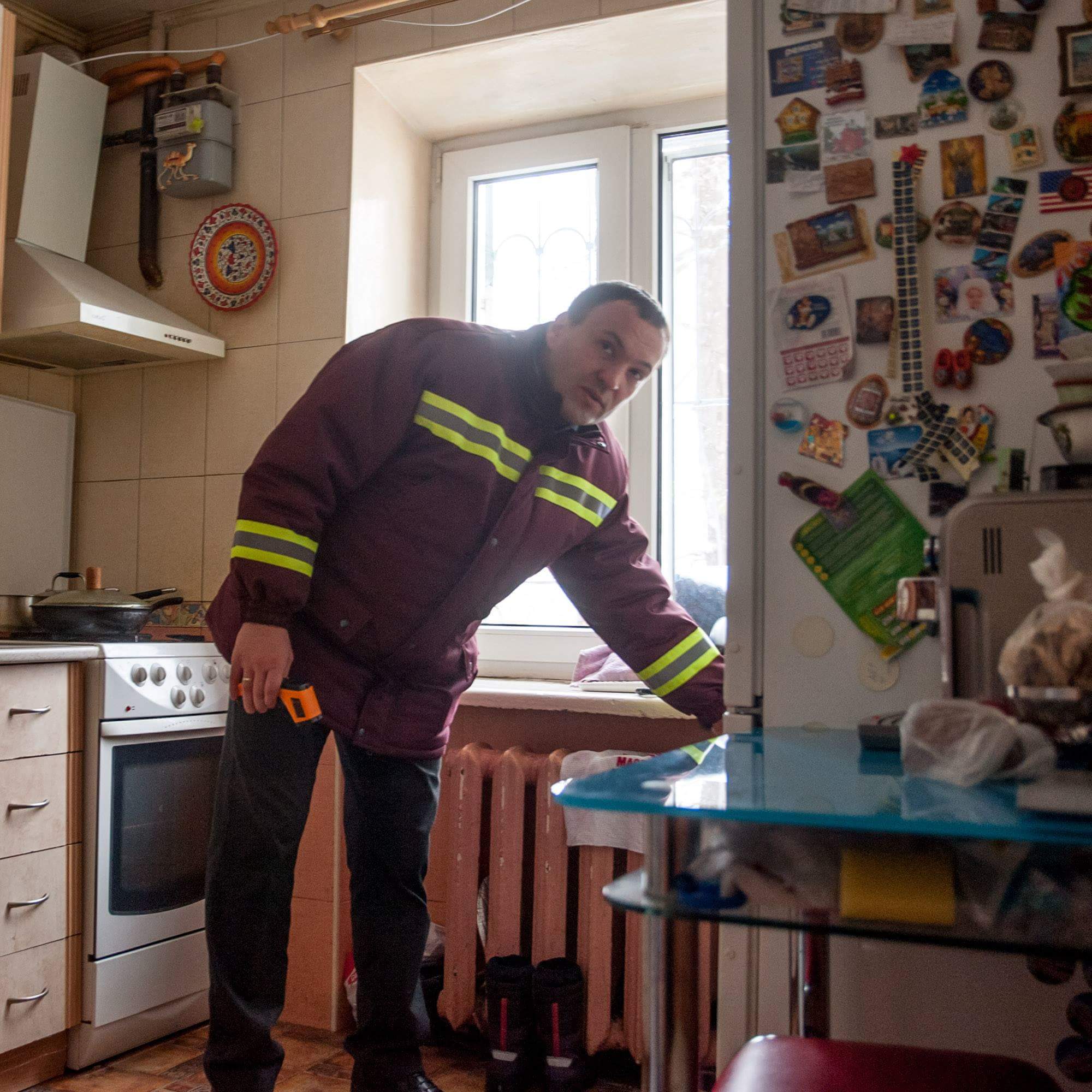 Зам Кличко проинспектировал квартиры киевлян, которые жаловались на низкую температуру