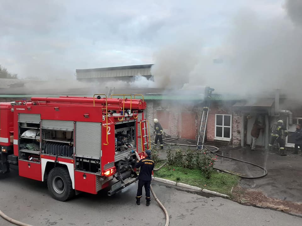В Днепре горел агрегатный завод