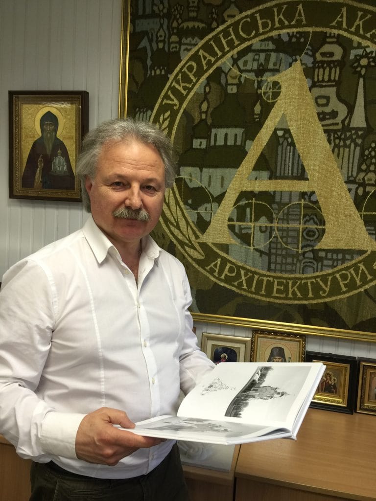 Международный день дарения книг