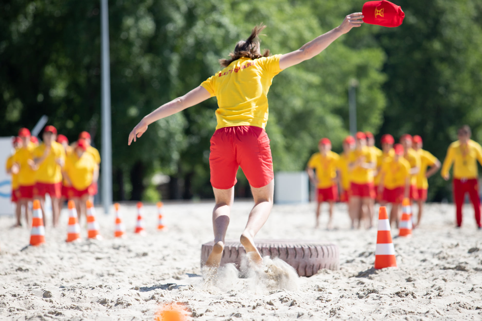 Вот так выглядят лайфгарды в Киеве: круче, чем спасатели Малибу!