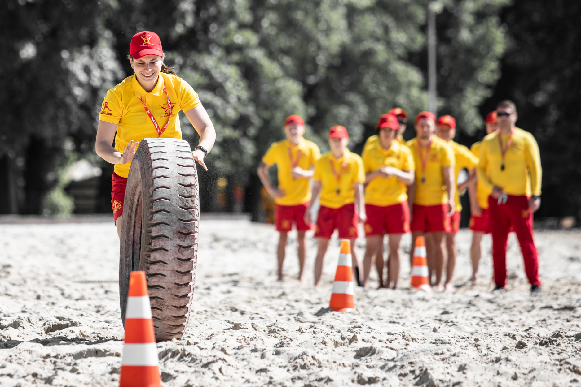 Вот так выглядят лайфгарды в Киеве: круче, чем спасатели Малибу!