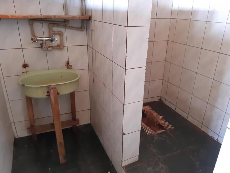 Вот так выглядят камеры в Лукьяновском СИЗО сейчас: до платных еще далеко (фото)