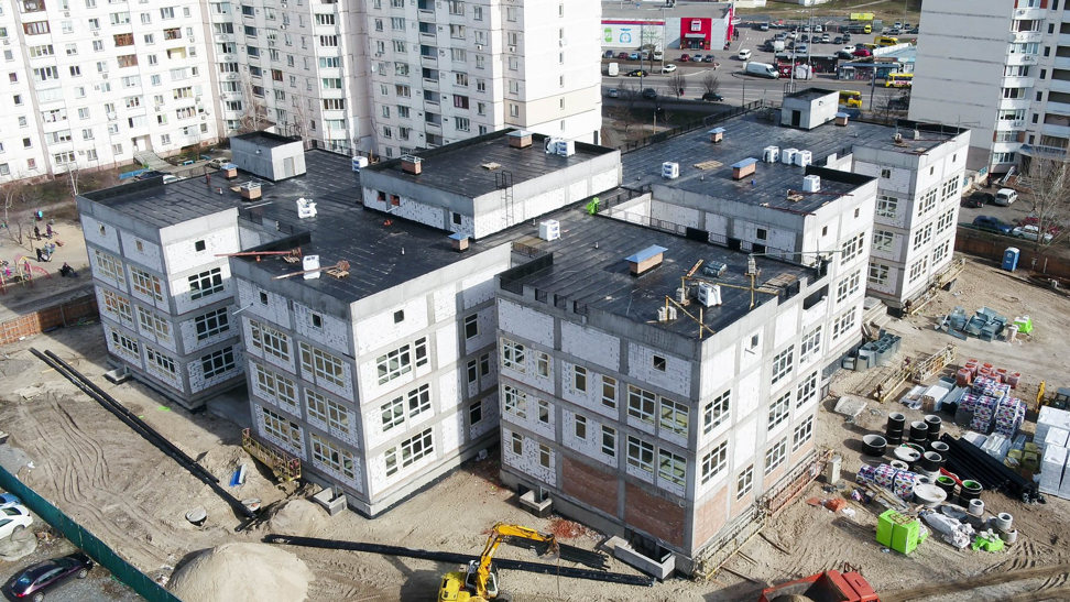 Голик показав об'єкти "Великого будівництва", які будуються в Києві