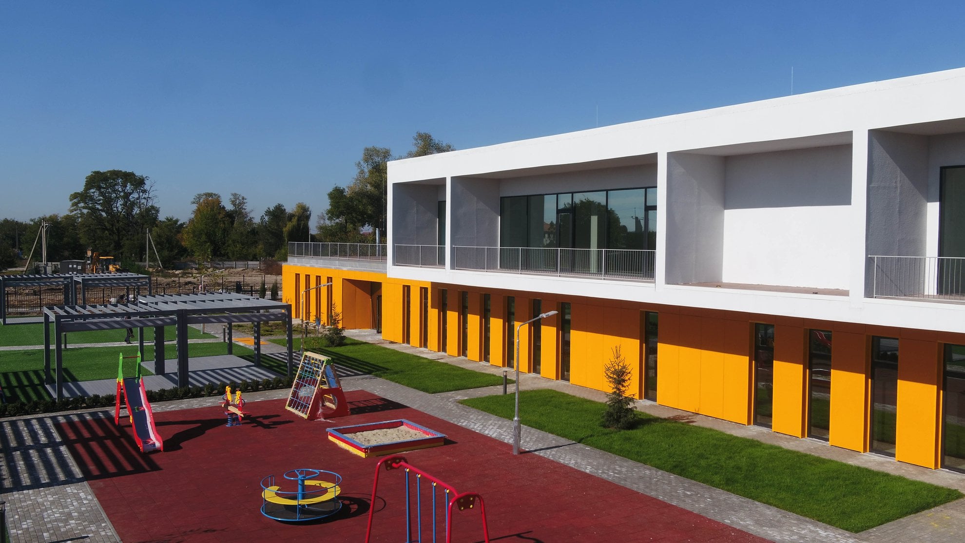 Лучшим детским садам Украины исполняется два года