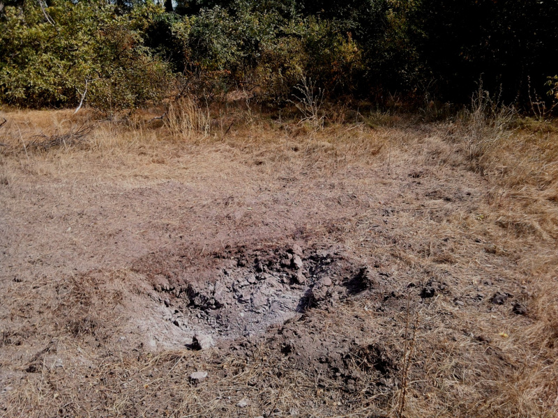 Боевики обстреляли Крымское из запрещенного минскими соглашениями оружия, - штаб