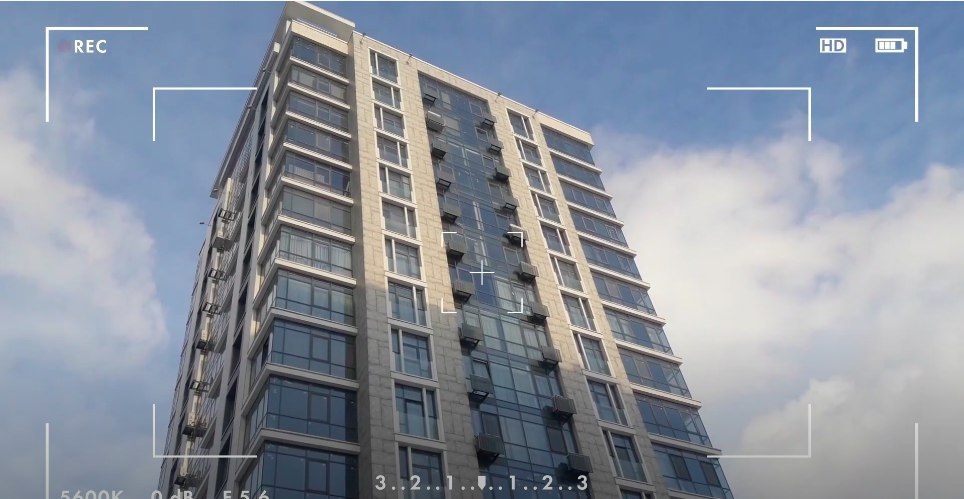 MONATIK готовится к новоселью в элитной квартире Киева: всплыло видео