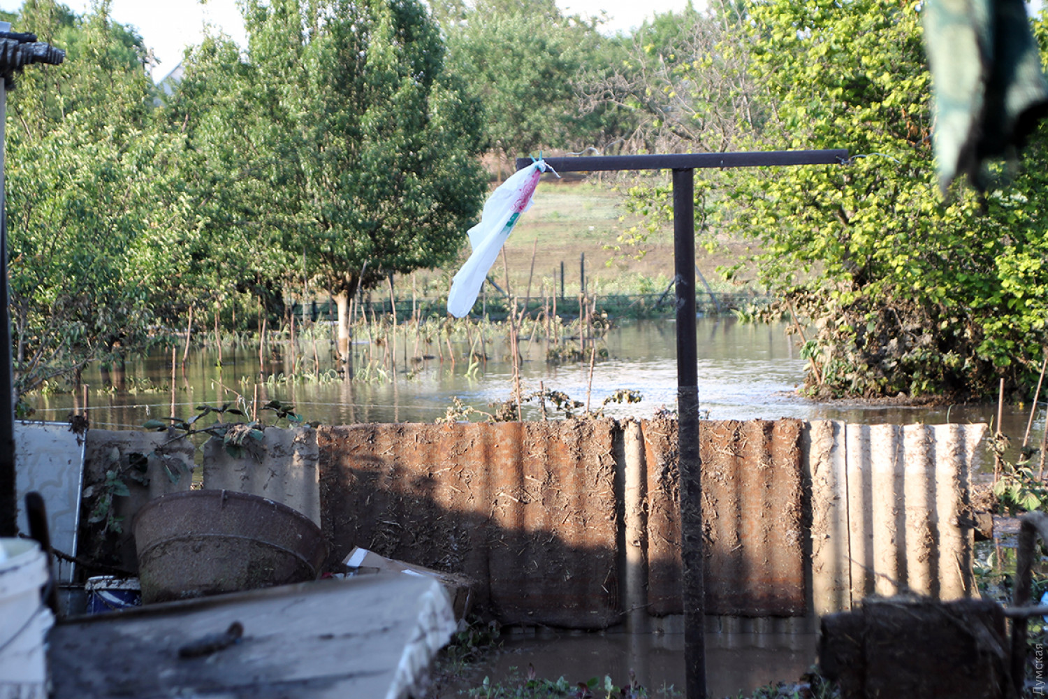 Под Одессой из-за мощных ливней затопило целое село (фото и видео)