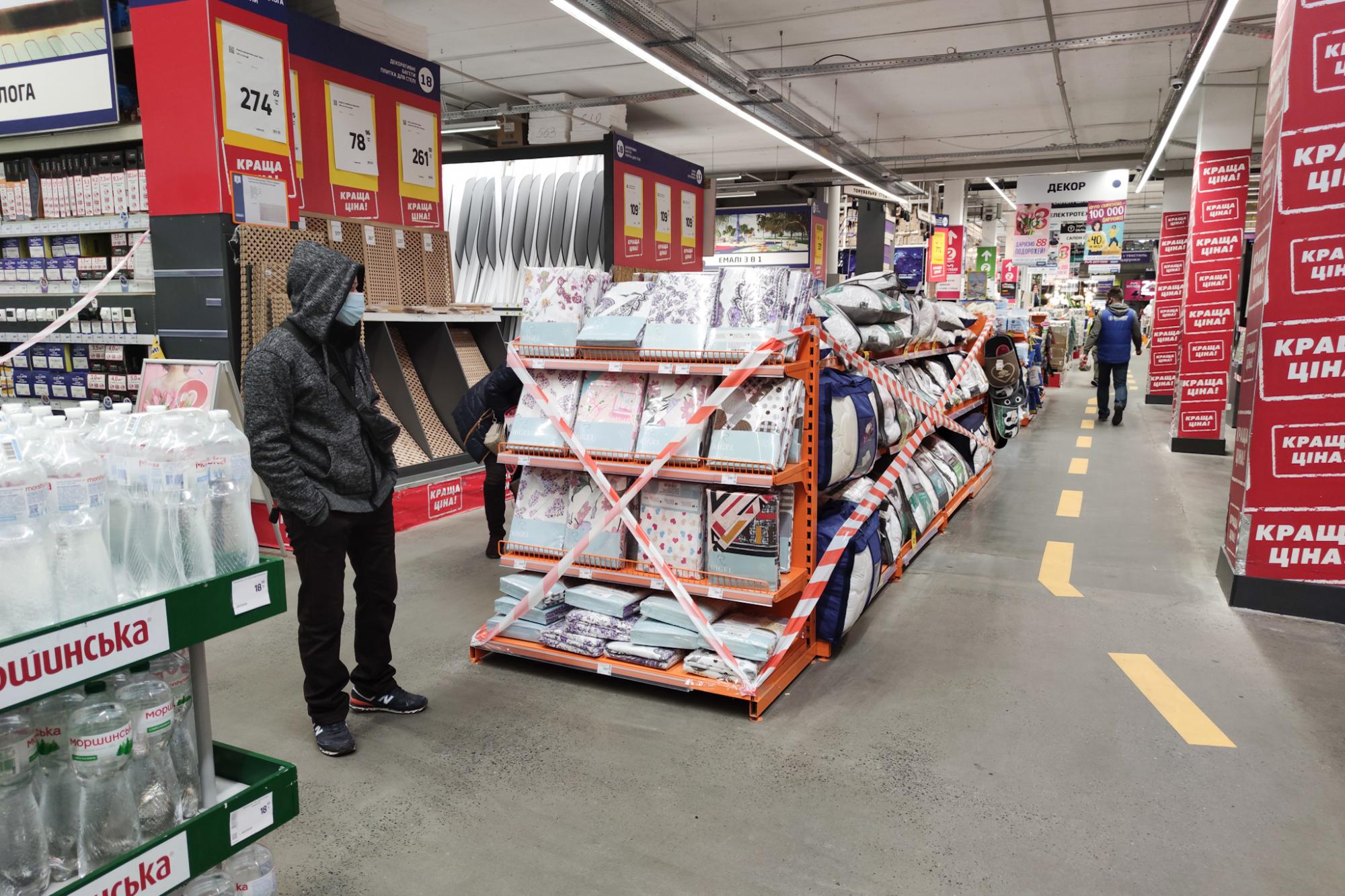 Локдаун в Киеве показали на фото: как на самом деле соблюдают ограничения