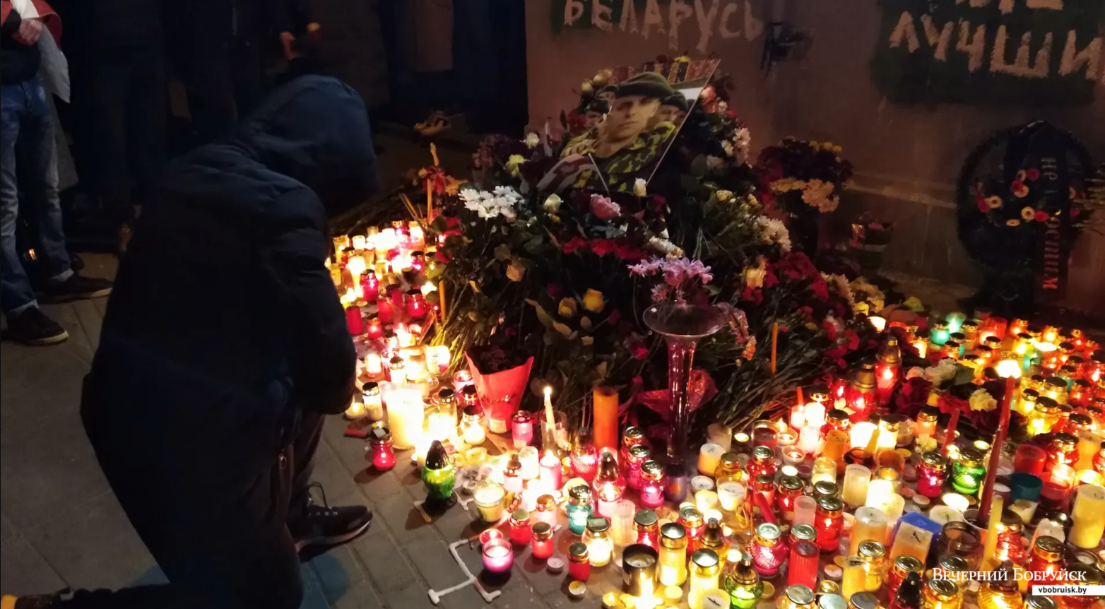 Убили за ленточки: трогательное видео, как в Минске простились с погибшим протестующим