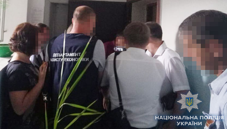 Нацполіція затримала на хабарництві працівників вишів у трьох областях